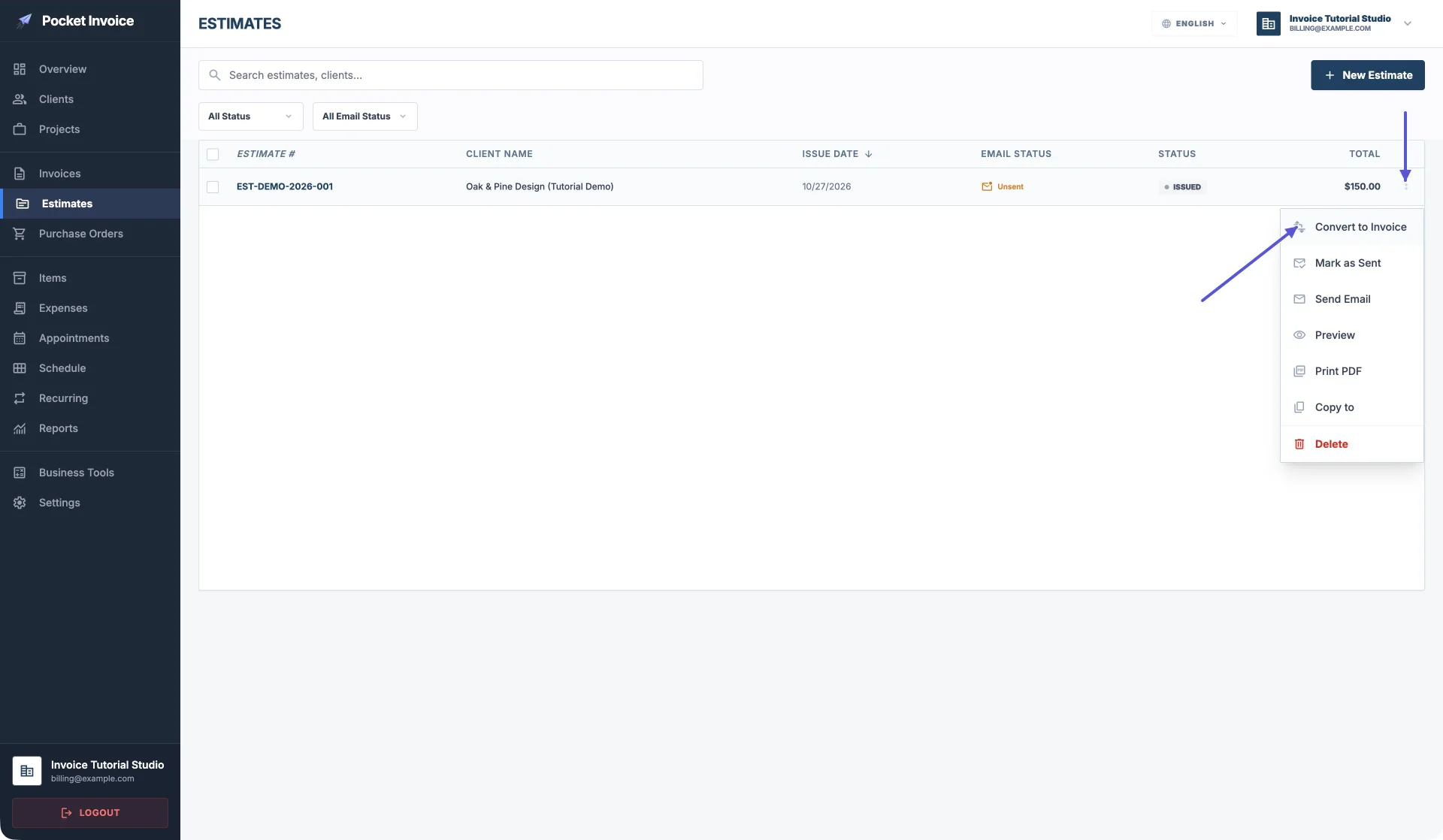 Vista completa de la lista de presupuestos en Pocket Invoice Web; las flechas señalan el menú de tres puntos de la fila y Convert to Invoice