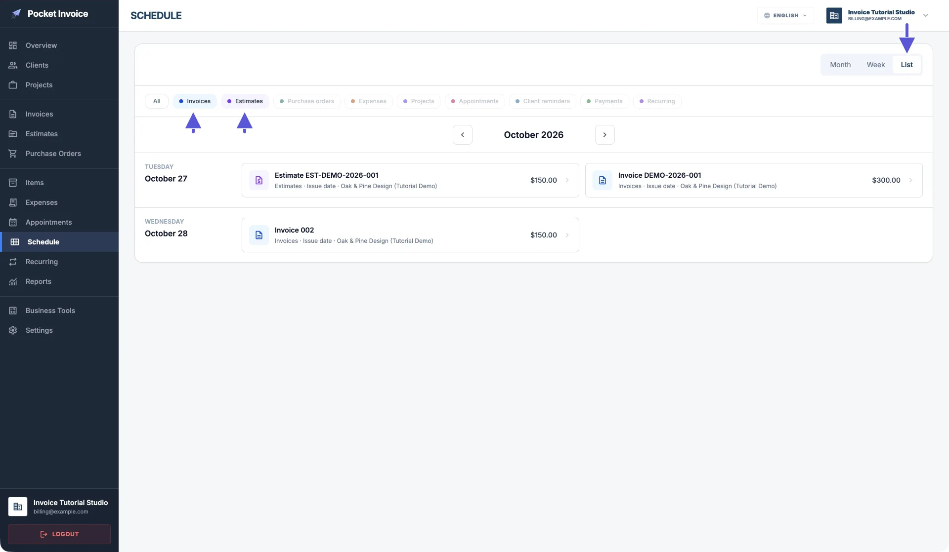 Vista completa del calendario de Pocket Invoice en la versión web, con flechas que señalan List y los filtros Invoices y Estimates seleccionados a la vez; la lista solo muestra eventos de facturas y presupuestos
